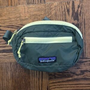 Patagonia Ultralight Black Hole Hip Pack